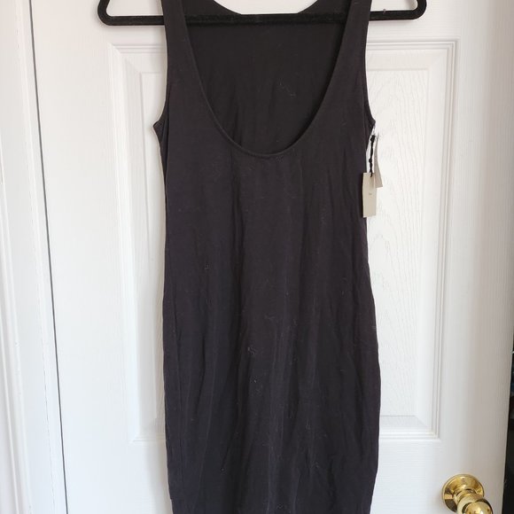 Aritzia TNA Bolzano dress - Picture 2 of 3